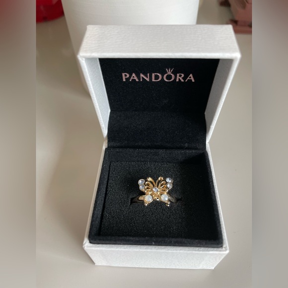 Butterfly Ring - Picture 2 of 4